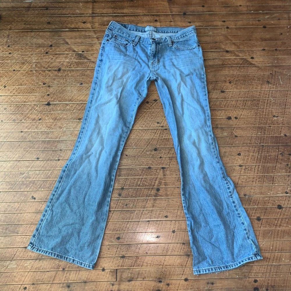 American Eagle distressed Hipster flare normcore size 5 jeans